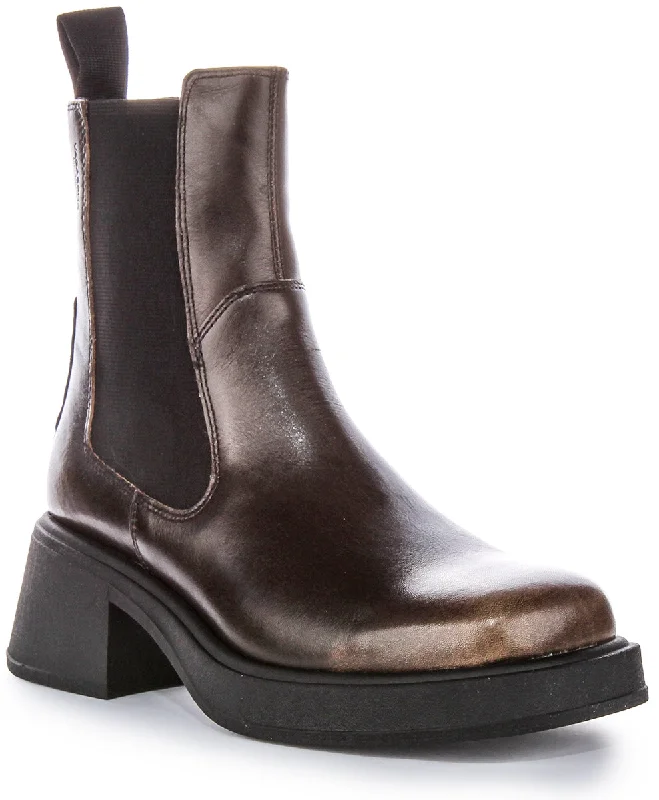 women's ankle boots for officeVagabond Dorah In Brown Burnished Chelsea For Women
