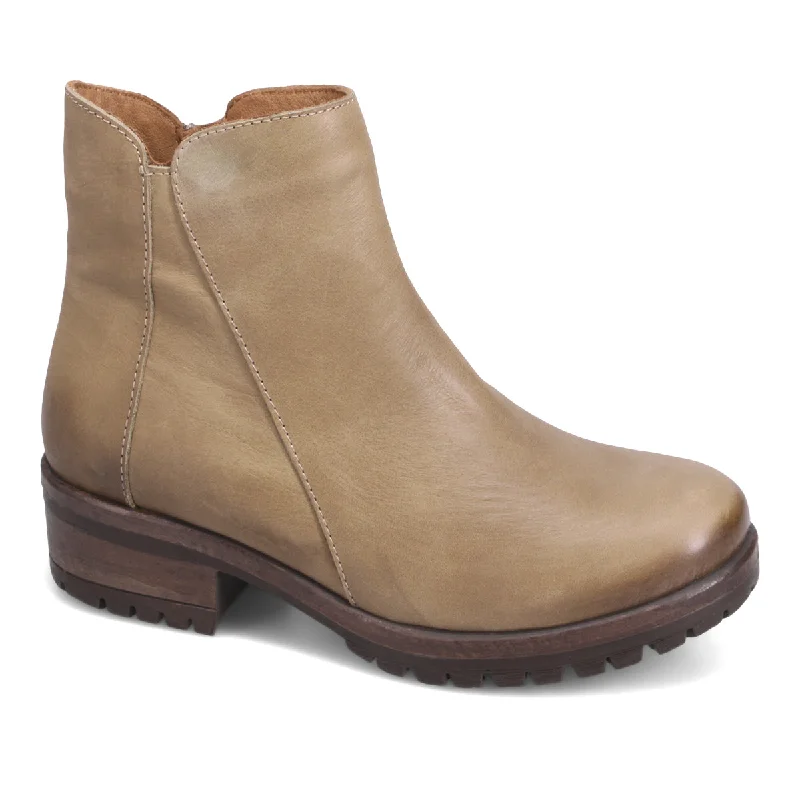 women's chelsea ankle bootsFae Ankle Boot