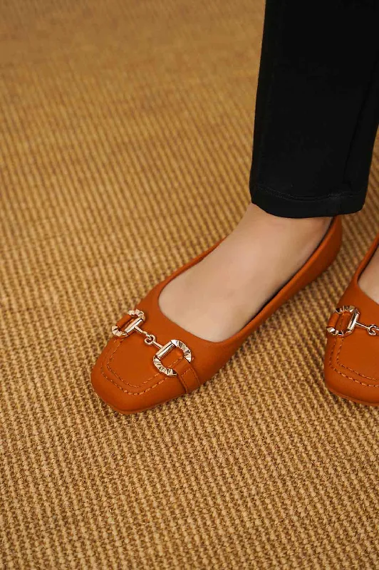 Women's brocade stiletto heel pumps with a vintage feelKAMI COMFORT PUMPS