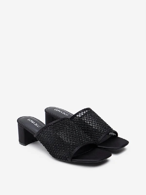 Women's Leather Heeled Sandals with Chunky Heel and Buckle Detail in Brown for a Rustic and Trendy AppealLUNA BLU Black Mesh Detailed Block Heel Sandals Women's Leather Heeled Sandals with Chunky Heel and Buckle Detail in Brown for a Rustic and Trendy AppealLUNA BLU Black Mesh Detailed Block Heel Sandals