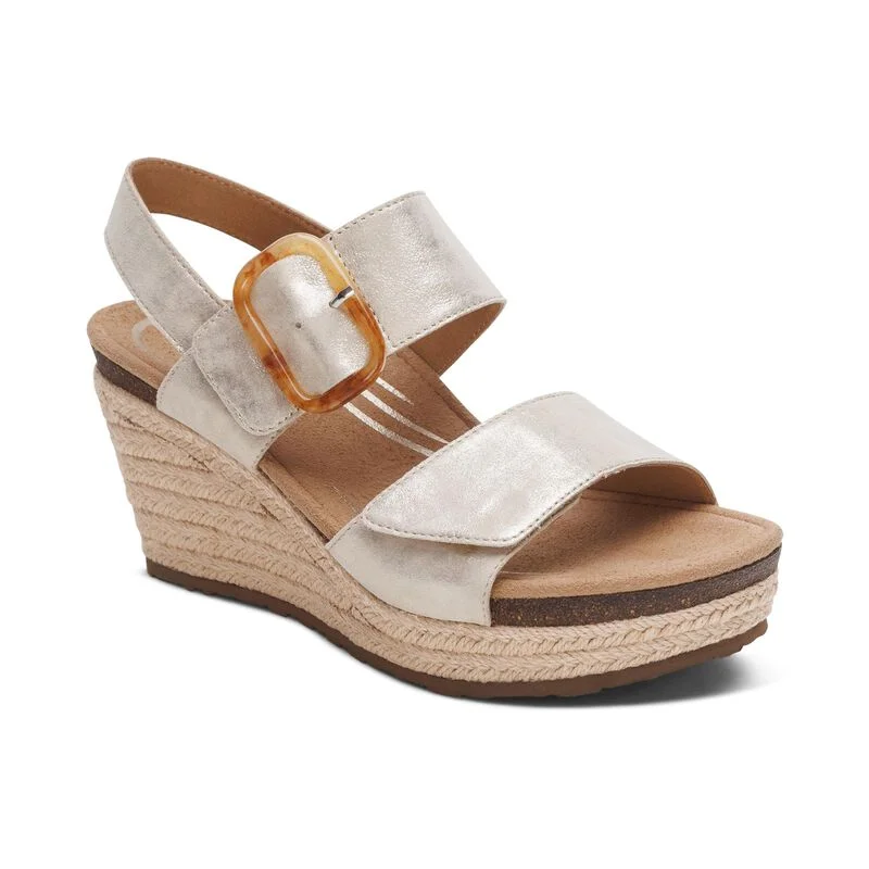 Women's casual suede shoes for a soft texture AETREX ASHLEY - CHAMPAGNE