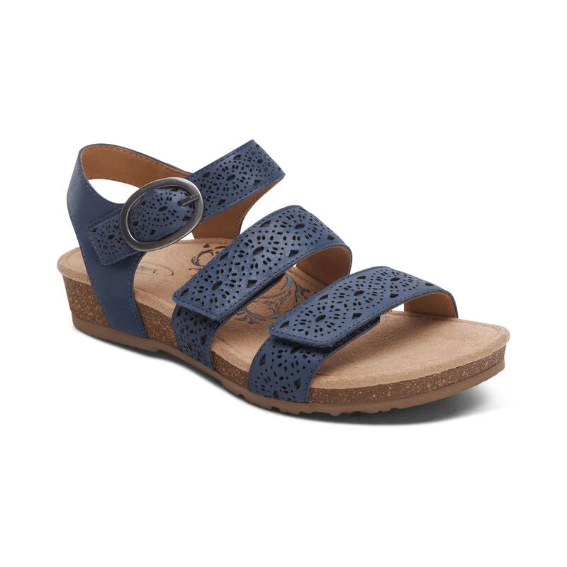 Women's casual shoes for picnics in the park AETREX LILLY ADJUSTIBLE SANDAL - NAVY Women's casual shoes for picnics in the park AETREX LILLY ADJUSTIBLE SANDAL - NAVY