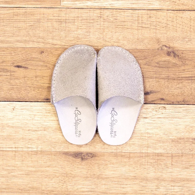 Women's Slippers with a Quilted Pattern in Gray for Added Style Gray CP Slippers Kids Minimalist Women's Slippers with a Quilted Pattern in Gray for Added Style Gray CP Slippers Kids Minimalist
