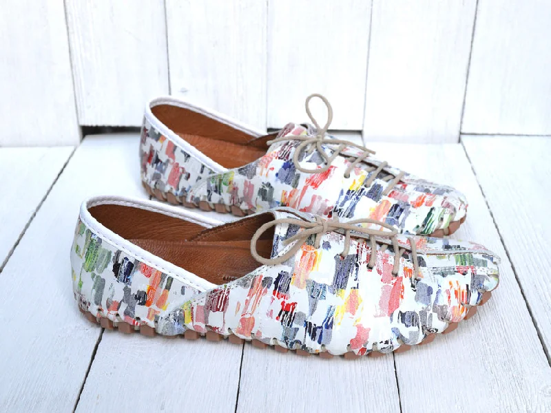 Women's casual shoes with shock - absorbing soles for a smooth stride Volks Walkers 1210 White multi Women's casual shoes with shock - absorbing soles for a smooth stride Volks Walkers 1210 White multi