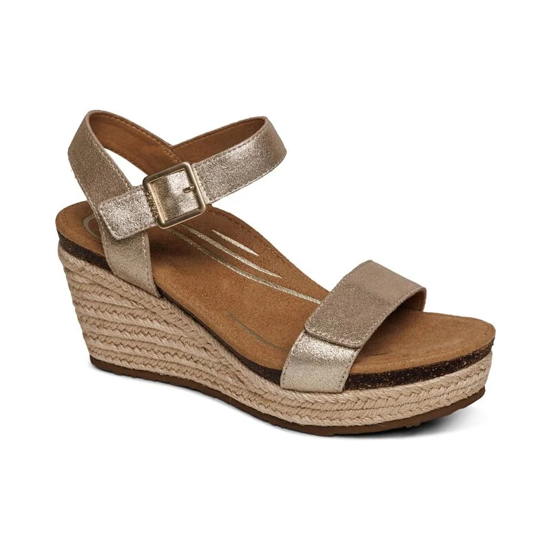 Women's casual ballet flats for a feminine look AETREX SYDNEY - CHAMPAGNE