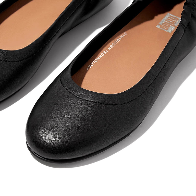 Women's casual shoes with embroidery for a detailed design Fitflop Allegro