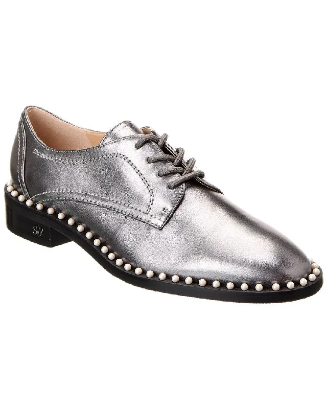 Women's Glitter - Embellished Loafers in Silver for a Sparkly Party Look Stuart Weitzman Kiran Pearl Leather Oxford Women's Glitter - Embellished Loafers in Silver for a Sparkly Party Look Stuart Weitzman Kiran Pearl Leather Oxford
