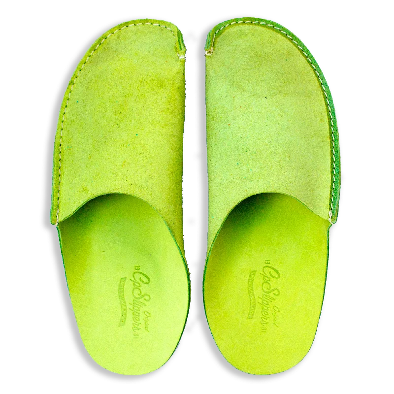 Women's Knitted Cable Pattern Slippers with a Non - Slip Sole in Cream for Indoor Comfort Green CP Slippers Minimalist Women's Knitted Cable Pattern Slippers with a Non - Slip Sole in Cream for Indoor Comfort Green CP Slippers Minimalist