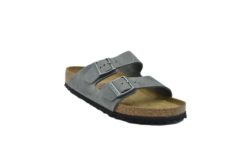 Elastic - Strap Women's Sandals with a Padded Toe in Teal for Easy On - and - OffBIRKENSTOCK Arizona Soft Footbed Oiled Leather Elastic - Strap Women's Sandals with a Padded Toe in Teal for Easy On - and - OffBIRKENSTOCK Arizona Soft Footbed Oiled Leather