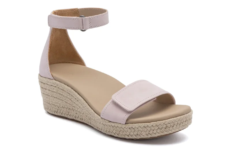 Women's Sandals with a Wedge Heel and a Tassel Detail in Orange for a Trendy LookRiviera Ankle Sandal Women's Sandals with a Wedge Heel and a Tassel Detail in Orange for a Trendy LookRiviera Ankle Sandal