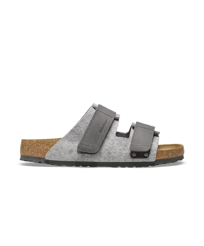 Women's Flat Slide Sandals with a Memory Foam Insole in White for All - Day ComfortBirkenstock Uji Authentic Oiled Leather/Felt Light Grey Sandals Women's Flat Slide Sandals with a Memory Foam Insole in White for All - Day ComfortBirkenstock Uji Authentic Oiled Leather/Felt Light Grey Sandals