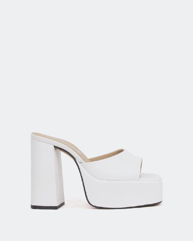 Lightweight Women's Mesh - Paneled Sandals in Yellow for BreathabilityDenila White Naplack/Naplack Blanc Lightweight Women's Mesh - Paneled Sandals in Yellow for BreathabilityDenila White Naplack/Naplack Blanc