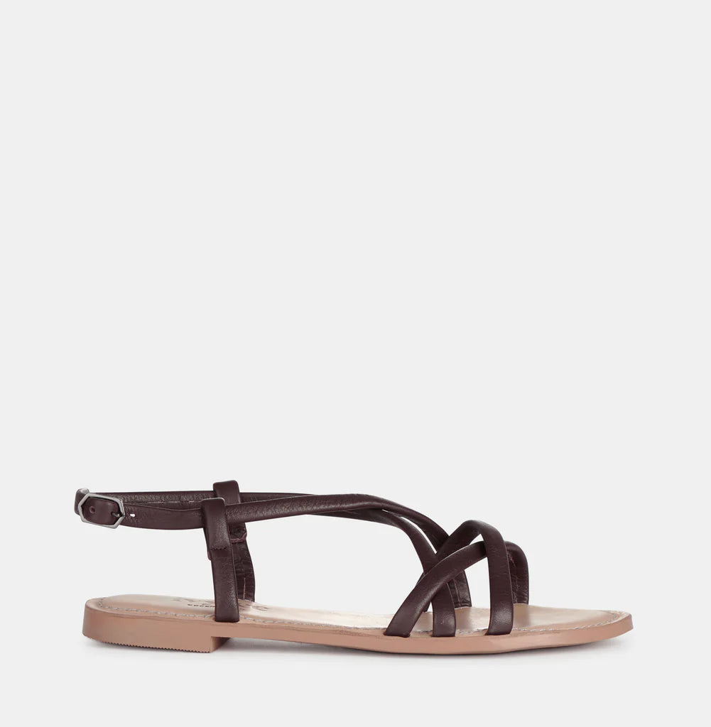 Anti - Slip Women's Sandals with a Grooved Sole in Green for Outdoor AdventuresIvyLee Elisa Brown Anti - Slip Women's Sandals with a Grooved Sole in Green for Outdoor AdventuresIvyLee Elisa Brown