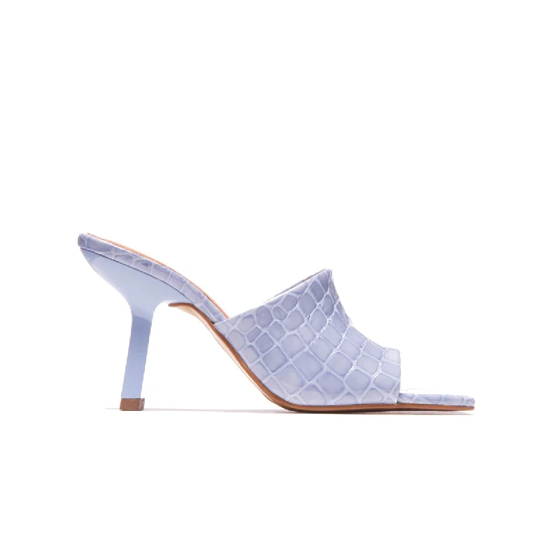 Adjustable Strap Women's Sandals with a Padded Heel in Pink for a Custom FitMojito Blue Croco Adjustable Strap Women's Sandals with a Padded Heel in Pink for a Custom FitMojito Blue Croco