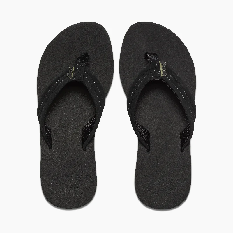 Women's Flat Slide Sandals with a Memory Foam Insole in White for All - Day ComfortReef Womens Sandals Cushion Breeze Women's Flat Slide Sandals with a Memory Foam Insole in White for All - Day ComfortReef Womens Sandals Cushion Breeze