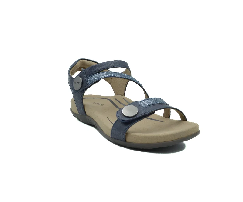 Anti - Slip Women's Sandals with a Grooved Sole in Green for Outdoor AdventuresAETREX Jess Adjustable Quarter Strap Sandal Anti - Slip Women's Sandals with a Grooved Sole in Green for Outdoor AdventuresAETREX Jess Adjustable Quarter Strap Sandal