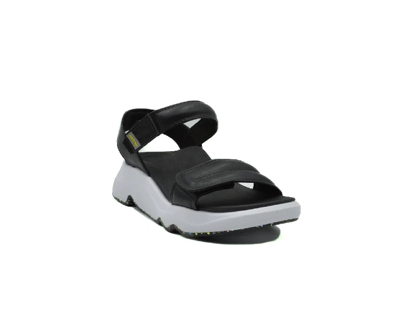 Women's Sandals with a Glitter - Coated Strap in Gold for a Sparkly Summer OutfitAETREX Whit Sport Women's Sandals with a Glitter - Coated Strap in Gold for a Sparkly Summer OutfitAETREX Whit Sport