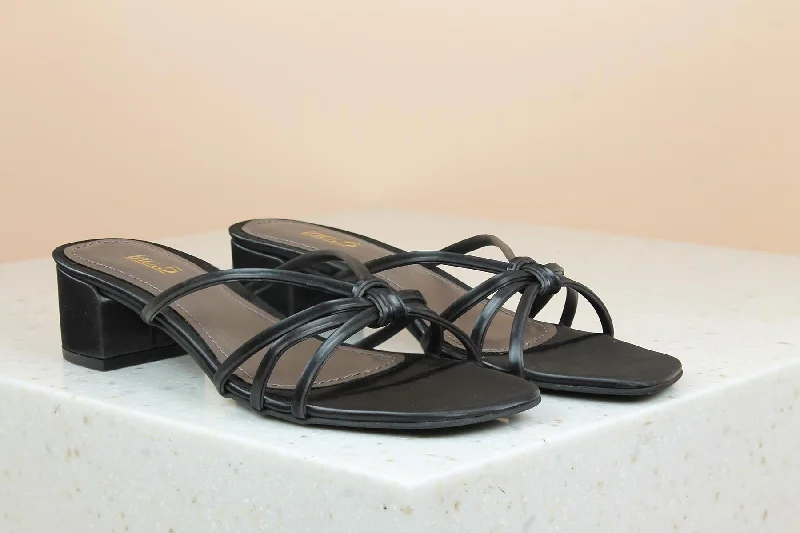 Women's Sandals with a Floral - Printed Upper in Pink for a Feminine Spring LookWomen Black Solid Block Sandals Women's Sandals with a Floral - Printed Upper in Pink for a Feminine Spring LookWomen Black Solid Block Sandals
