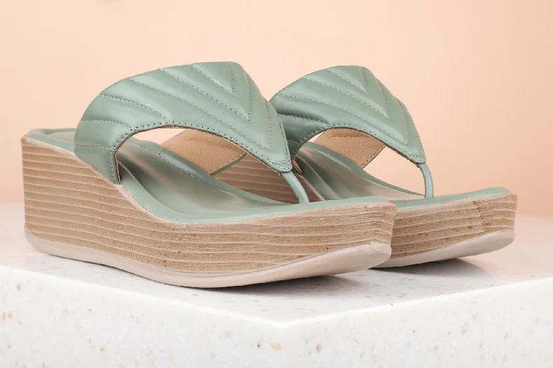 Anti - Slip Women's Sandals with a Grooved Sole in Green for Outdoor AdventuresWomen Green Solid Wedges Sandals Anti - Slip Women's Sandals with a Grooved Sole in Green for Outdoor AdventuresWomen Green Solid Wedges Sandals