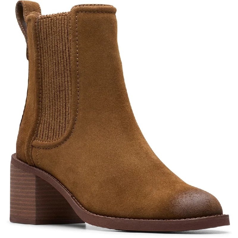 women's ankle boots for petite womenClarks Chamberly Top Boots