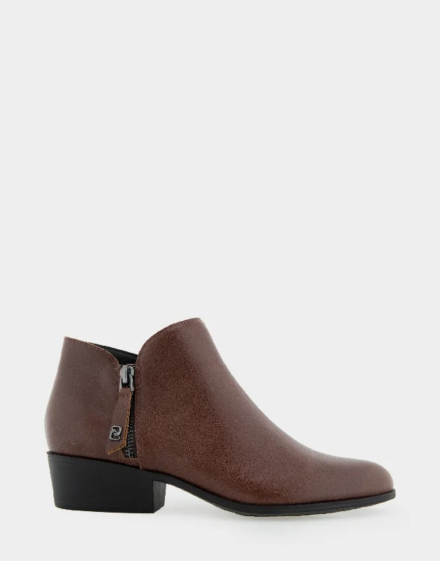 women's ankle boots with strapsCollaroy